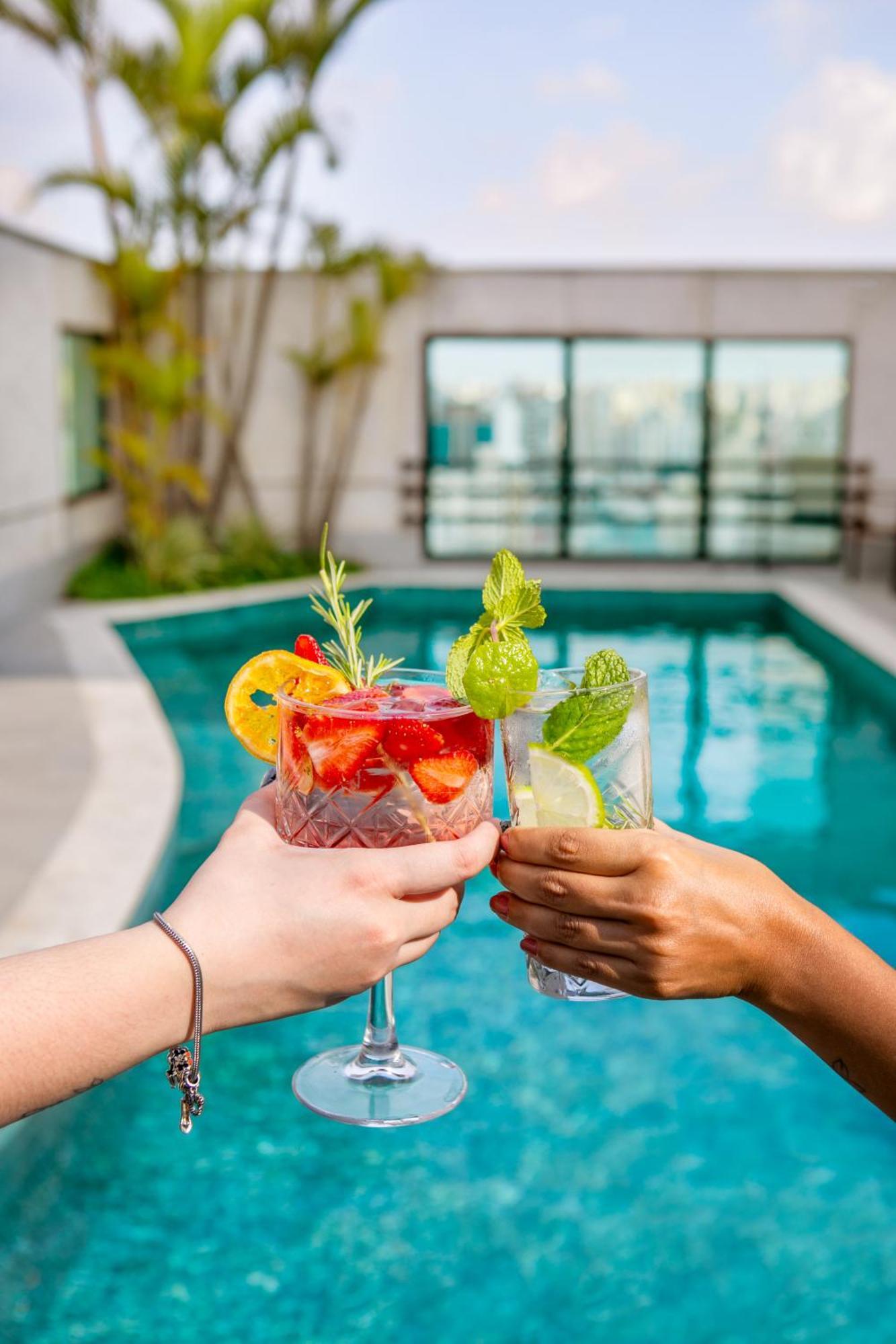 멜리아 자르징 유로파 호텔 상파울루 외부 사진 The Pool Bar