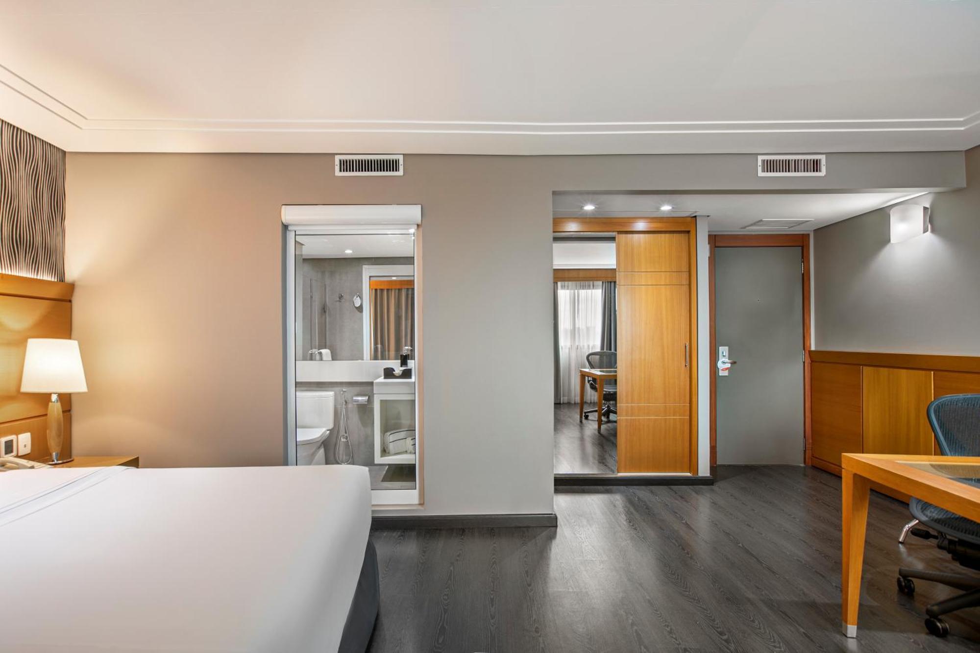 멜리아 자르징 유로파 호텔 상파울루 외부 사진 A sliding door